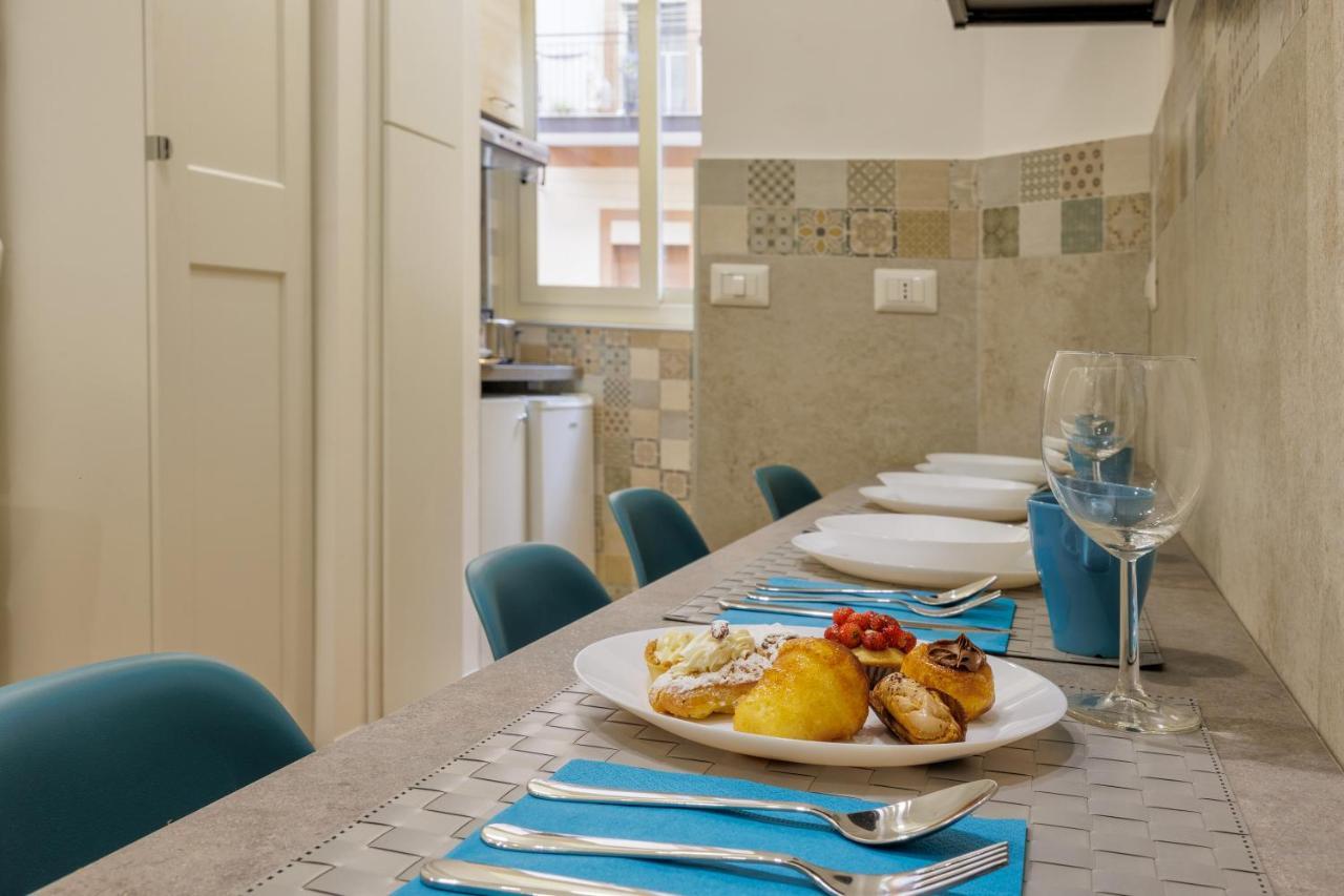 Live Suite Napoli ภายนอก รูปภาพ